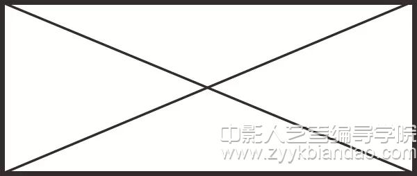 幾何中心構圖.webp.jpg