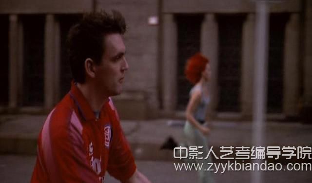 電影《羅拉快跑》三原色.jpg