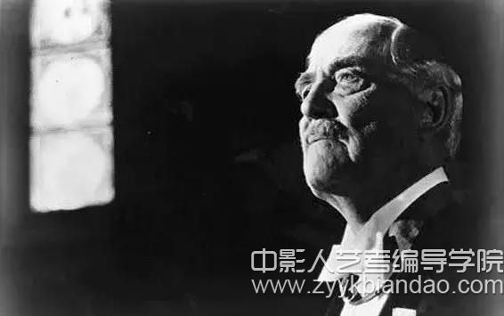 編導(dǎo)視聽語言《野草莓》.jpg