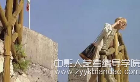 視聽語言移鏡頭.jpg