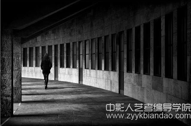 黑白攝影作品.jpg