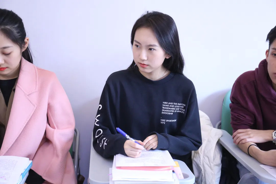 影視藝術與現實世界有什么聯系