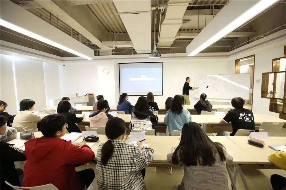 影視文案腳本創作如何吸引人