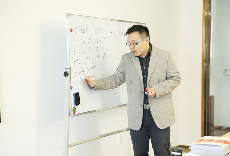 編導(dǎo)藝考培訓(xùn)學(xué)校