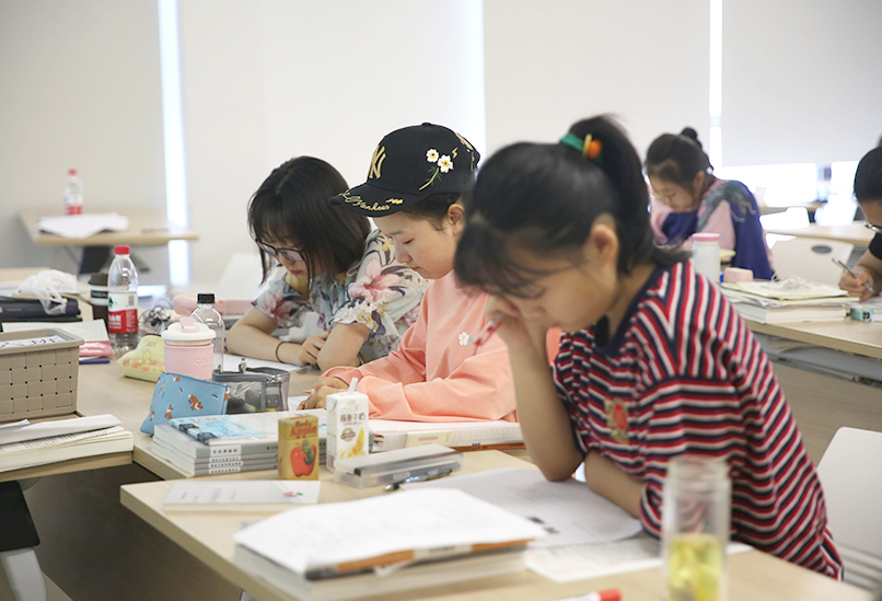 影視編導(dǎo)藝考課程